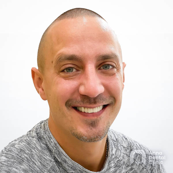 Metamorfoza uśmiechu | Jonas